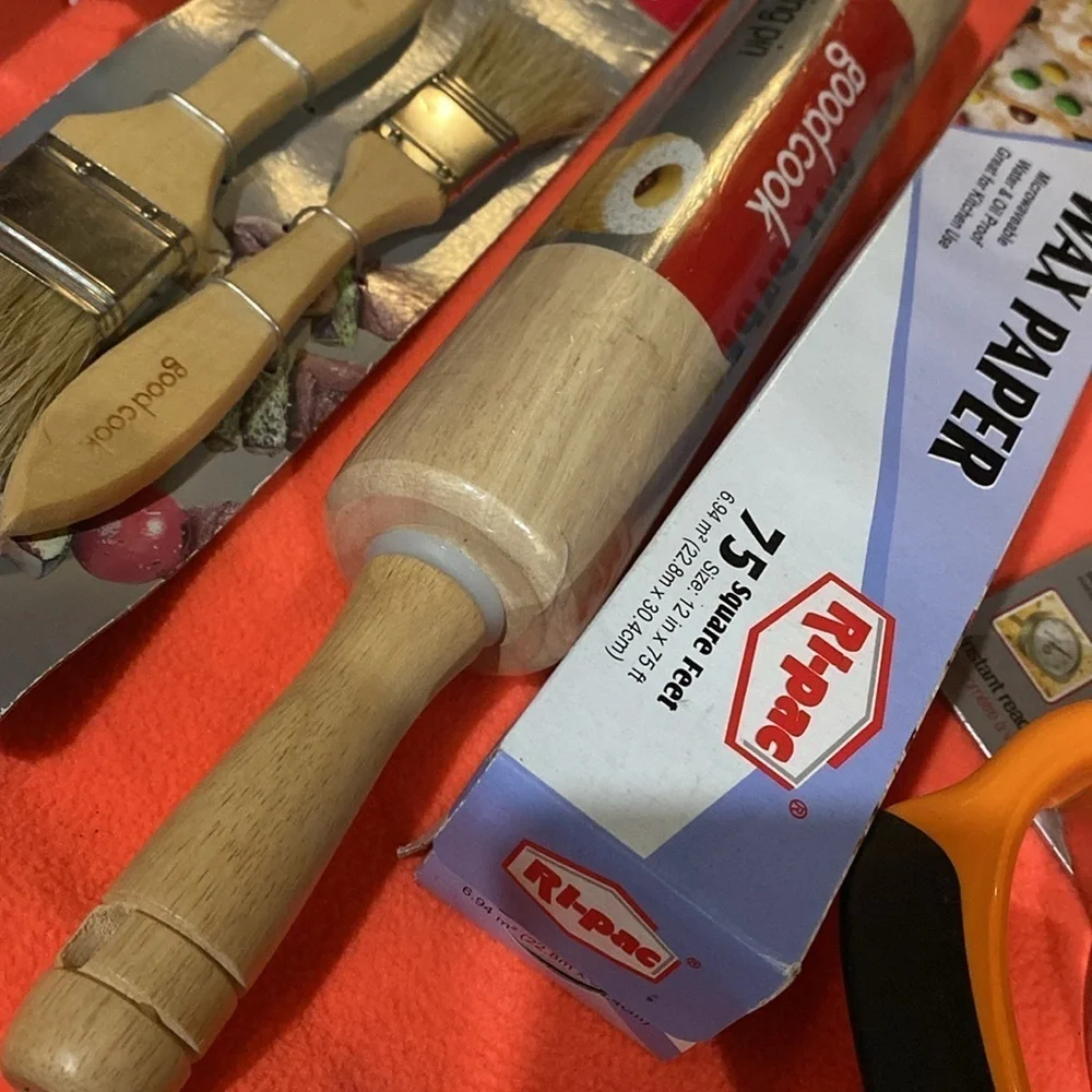 Sweet Kitchen Gadget Bundle Rolling Pin  Slicers Wedger Pastry Brush Fall Baking